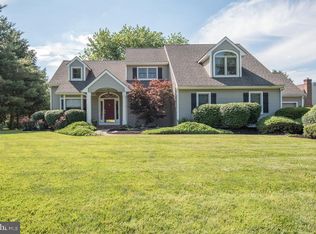 368 Koser Rd, Lititz, PA 17543