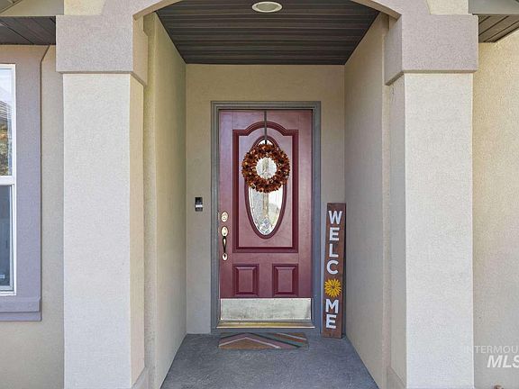 3rd image of 2662 Joshua Way