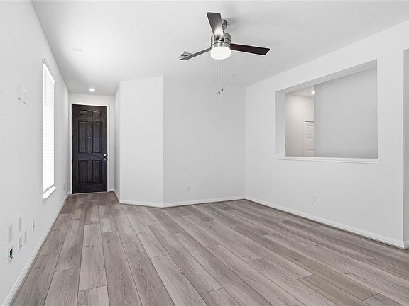 5th image of 3034 Cronus Way