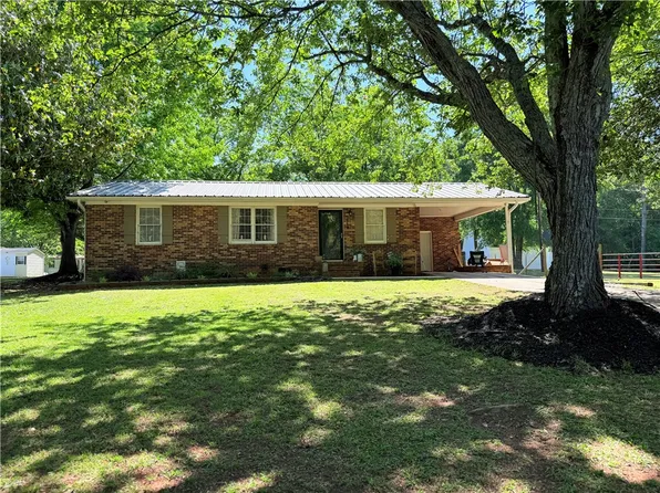 219 Lufkin Dr, Williamston, SC 29697