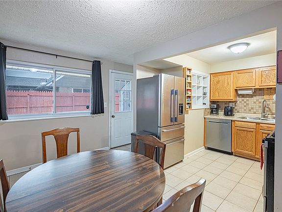5th image of 5207 Rye Dr
