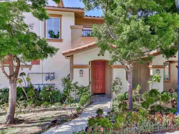 123 Carmel St, San Pablo, CA 94806