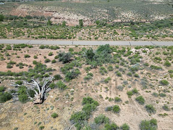 3rd image of 44 Sierra Bella Pkwy