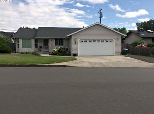 670 Strauss Ave, Winchester, OR 97495