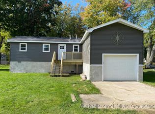 999 Gerke Dr, Hastings, MI 49058
