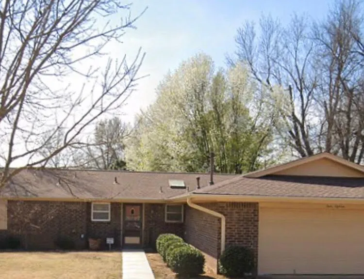 1218 Cherry Stone St — Photo 1