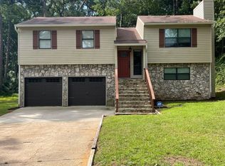 103 Creek Ct, Enterprise, AL 36330