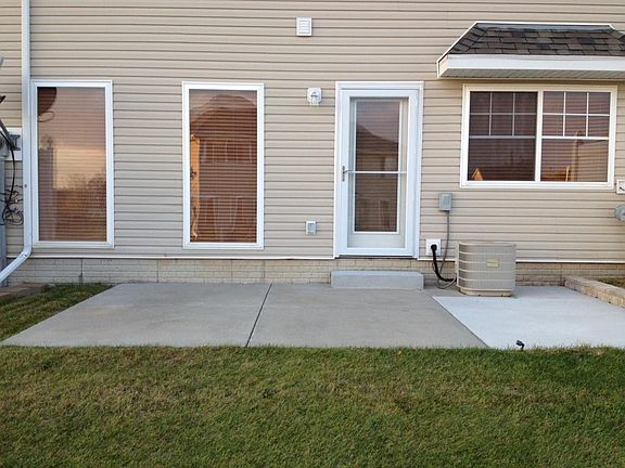 2nd image of 1321 W Carnoustie Ct