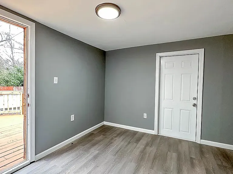 15 Hawthorn Rd — Photo 11