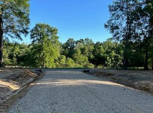 2 Savannah Millard Rd, Poplarville, MS 39470