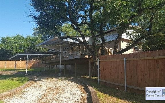4th image of 1301 Skylark Dr