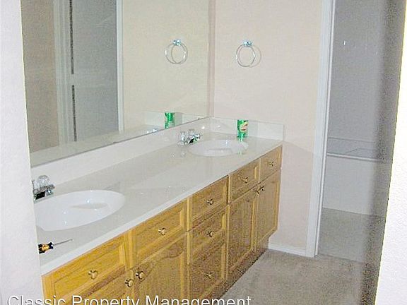 5th image of 1021 Enfilar Ln