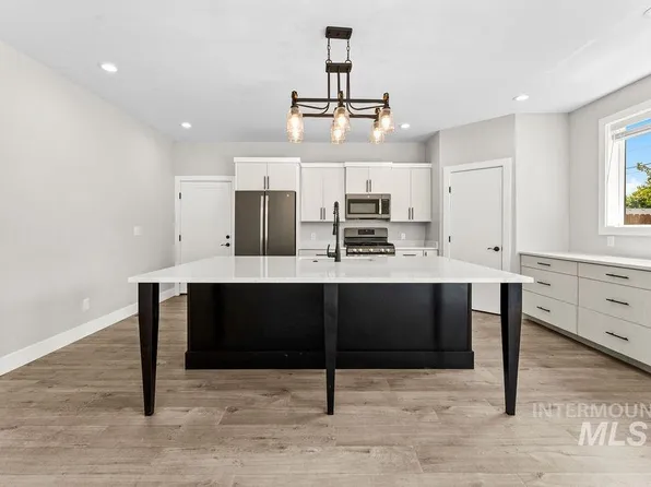 2837 W Lemhi St, Boise, ID 83705