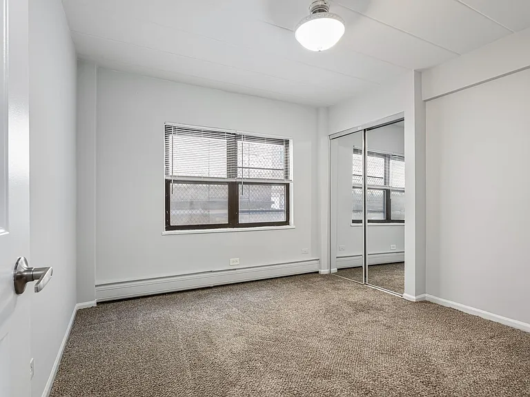 6007 N Kenmore Ave — Photo 29