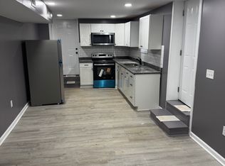 6370 University Pkwy APT C, Winston Salem, NC 27105