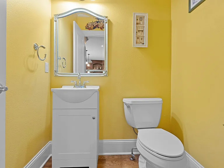 9640 Mitchell Pl — Photo 16