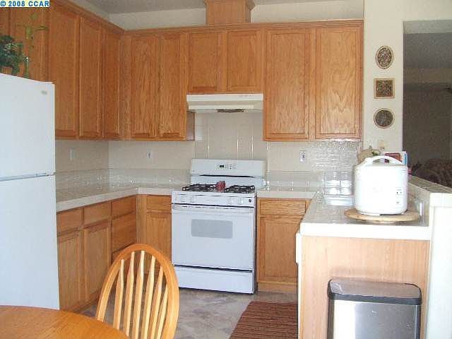 1st image of 646 Black Diamond St