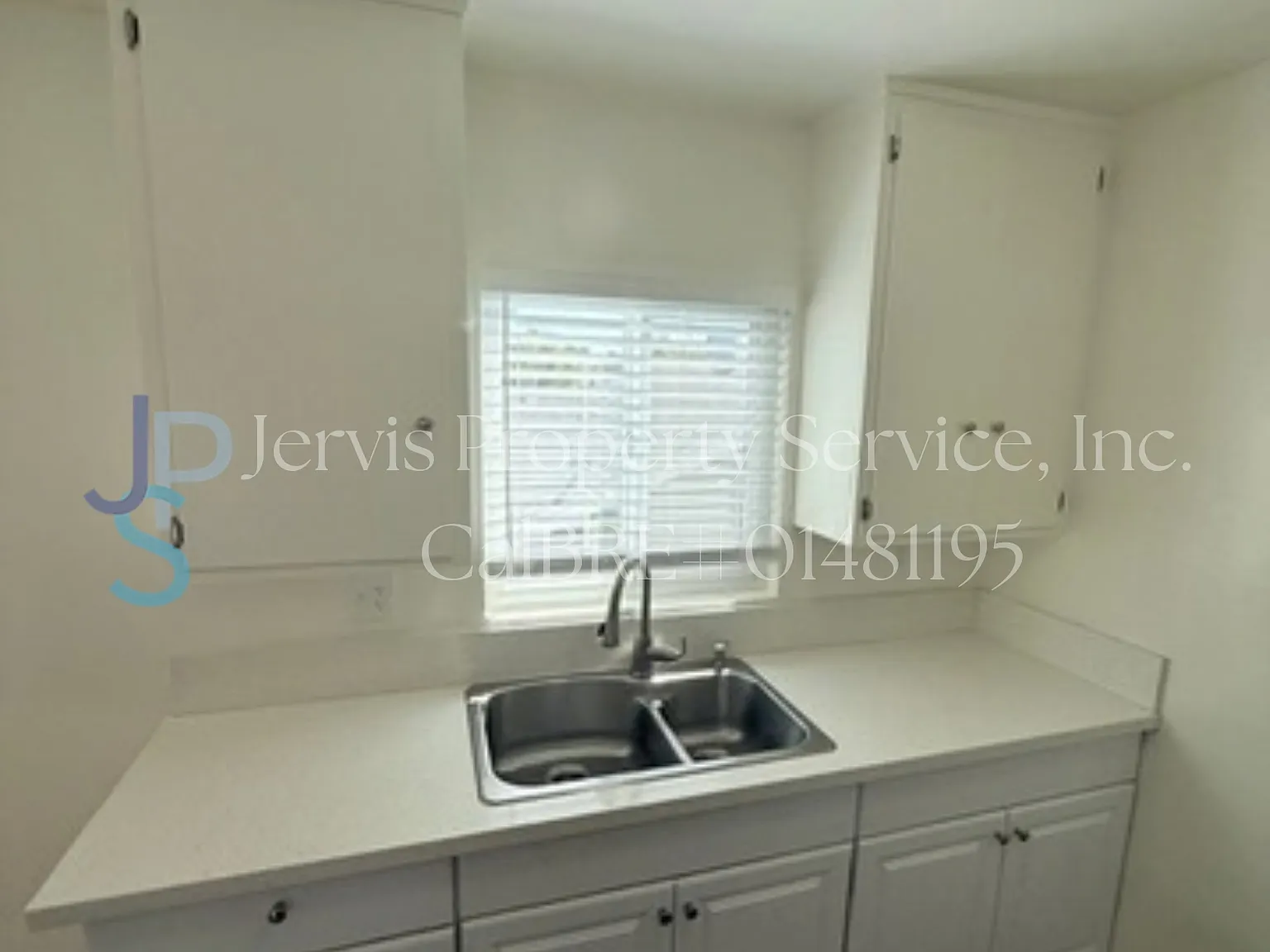 3 bed, $2,550 — Photo 3