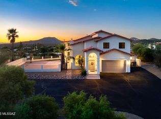 3065 W Calle Gardenias, Tucson, AZ 85745
