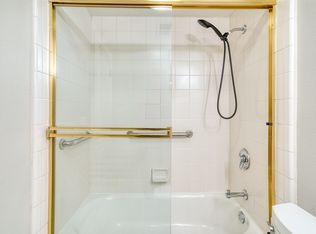 20 Willow Rd APT 13, Menlo Park, CA 94025