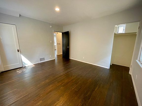 2nd image of 14408 Emelita St