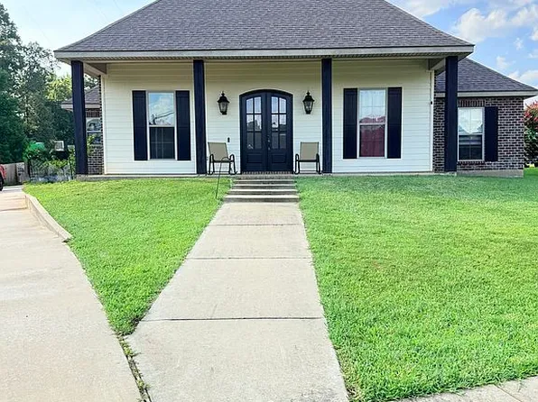 538 Feliciana Dr, Pineville, LA 71360