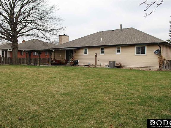 4th image of 2323 Teakwood Dr