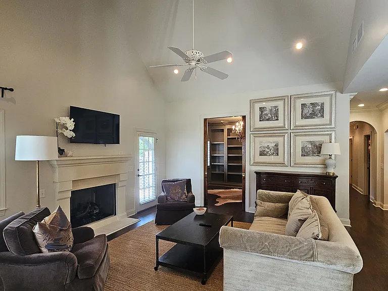 1794 Covington Rdg — Photo 10