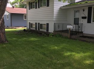 2505 Evergreen Rd N, Fargo, ND 58102