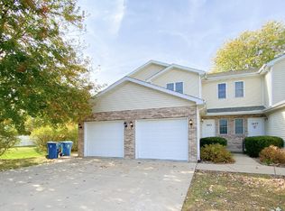 1429 Adams St, Ottawa, IL 61350
