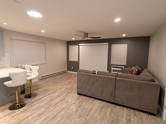 3rd image of 661 W Broadway #3