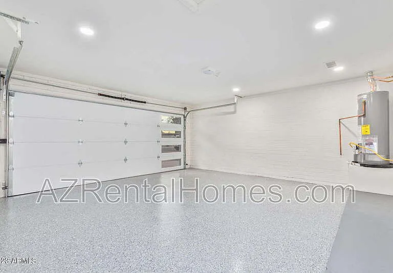 3005 N 81st Pl — Photo 38