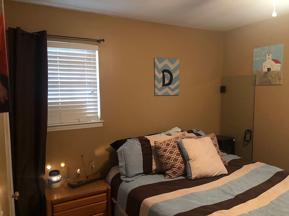 Guest bed 1