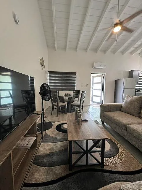 2 bed, $2,500 — Photo 4