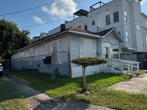 3317 Pease St, Houston, TX 77003