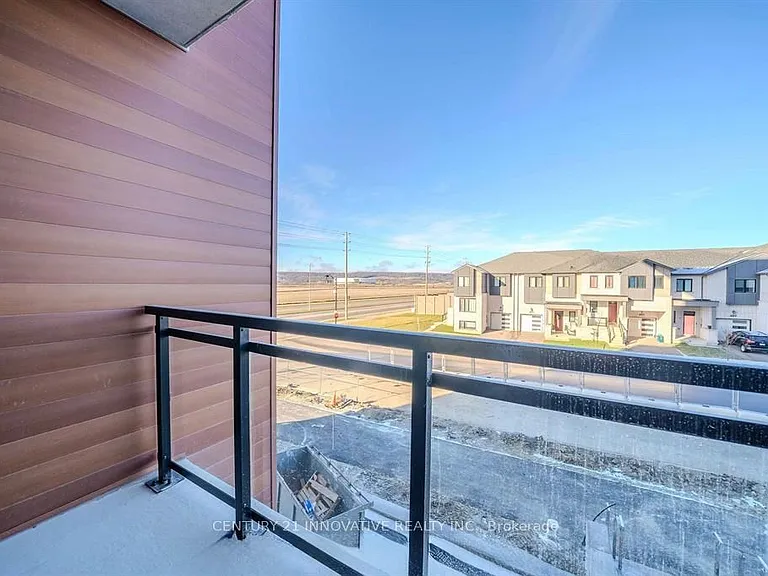 490 Gordon Krantz Ave #201 — Photo 27