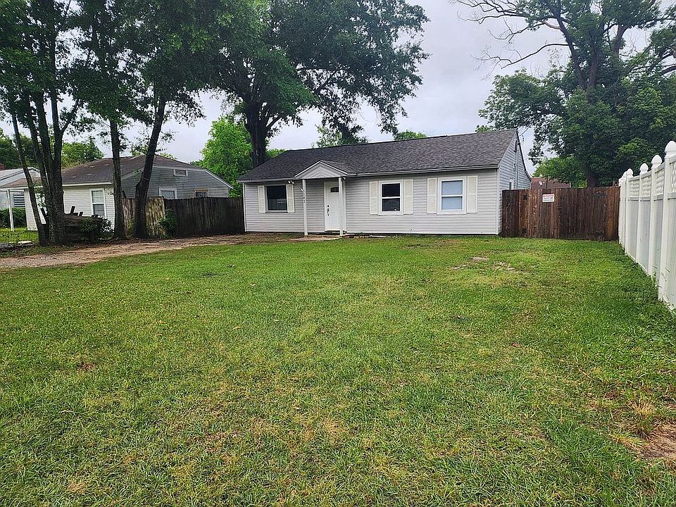 1st image of 1102 N 48th Ave
