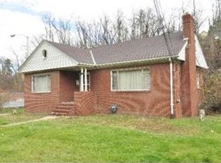 1328 Chartiers Ave, Pittsburgh, PA 15220