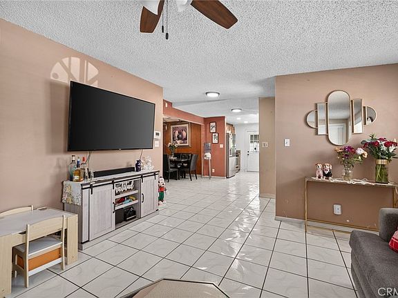 4th image of 13527 Close St