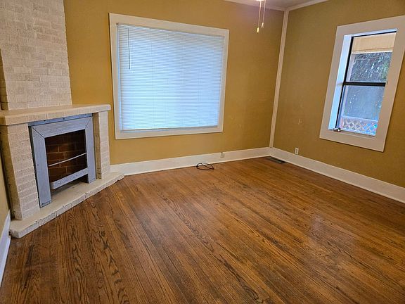 3rd image of 514 W Hester St