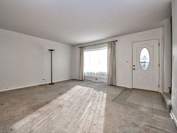 2nd image of 1393 Dairy Ln