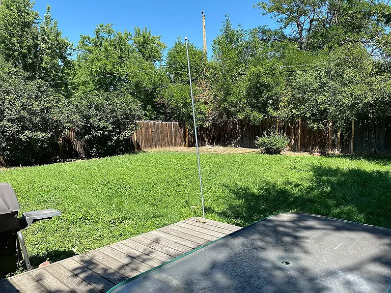 770 33rd St — Photo 9