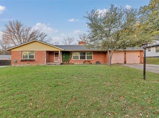 4124 Shannon Dr, Fort Worth, TX 76116