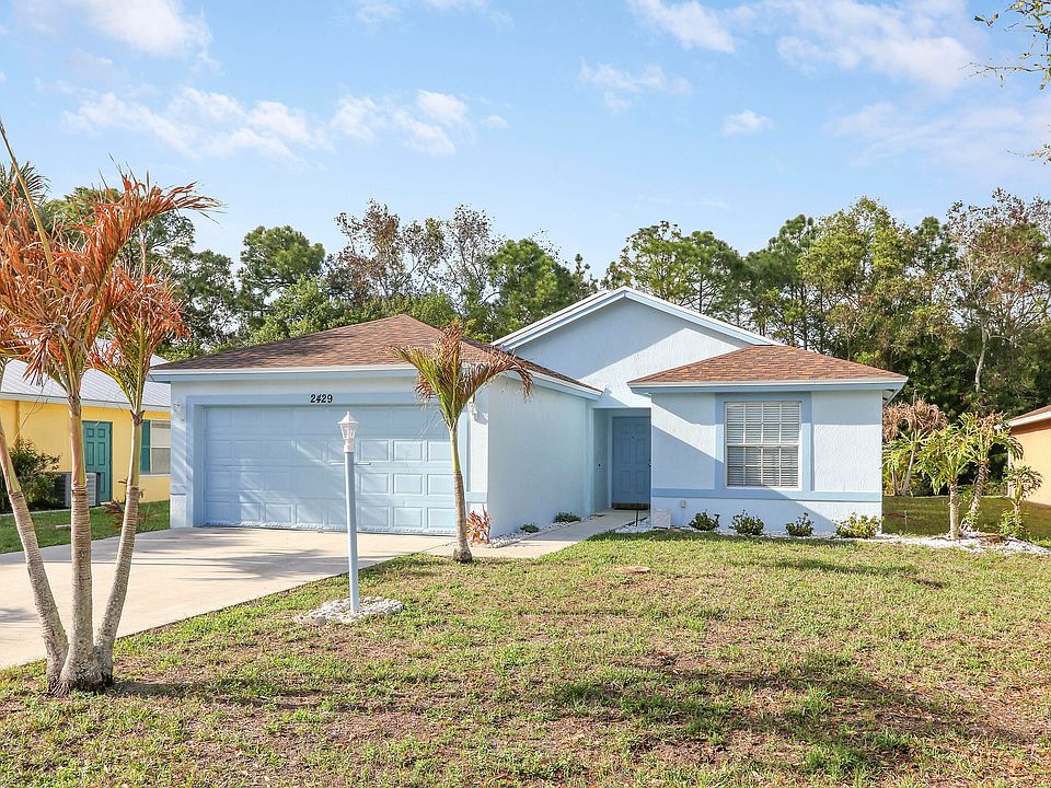 1st image of 2429 SW Century Way