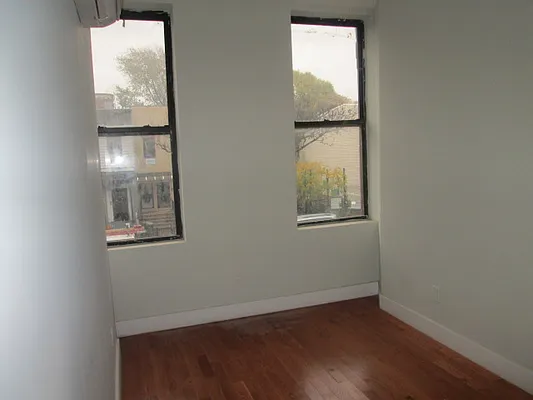 Rented by The Hamilton Group | media 19