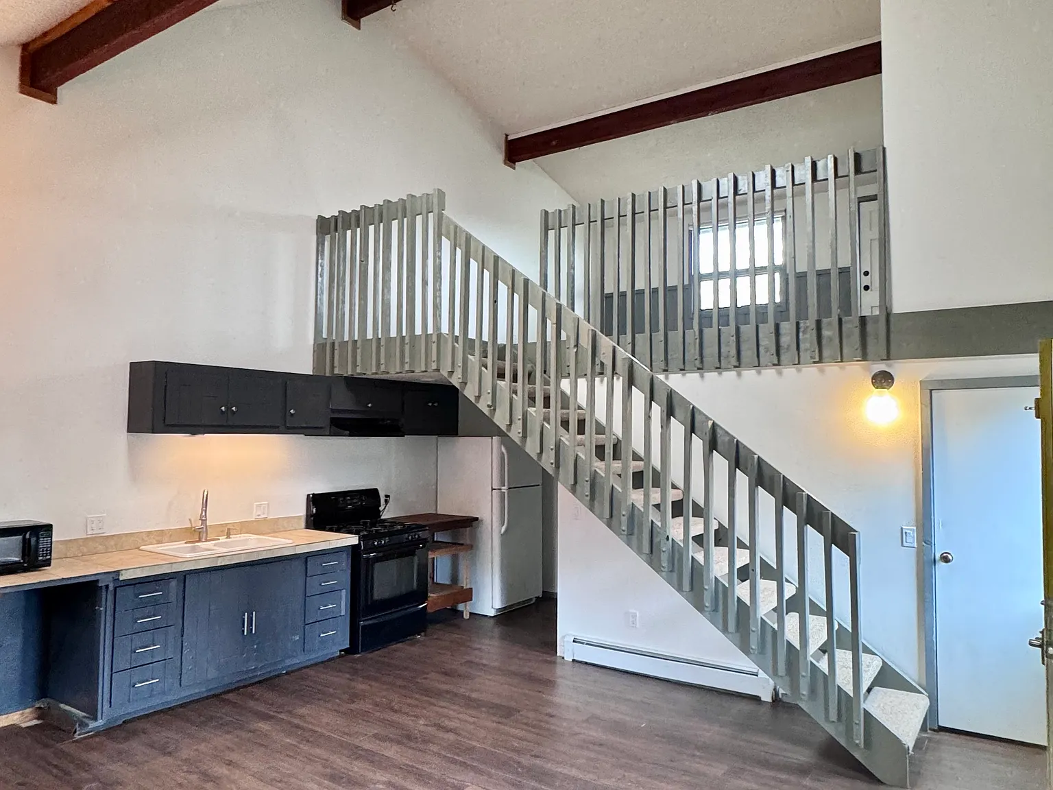 2 bed, 800 sqft, $2,750 — Photo 3