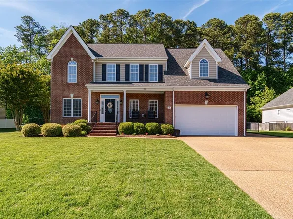 16 Wornom Farm Rd, Poquoson, VA 23662