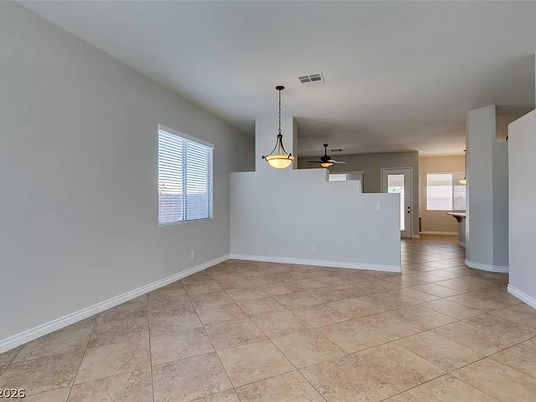 1404 Pullman Pointe Ct — Photo 8