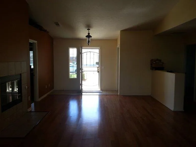 16376 Appletree Ln — Photo 15