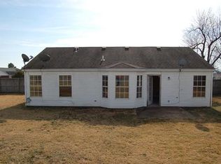 2494 Pine Lake Ave, Springdale, AR 72764